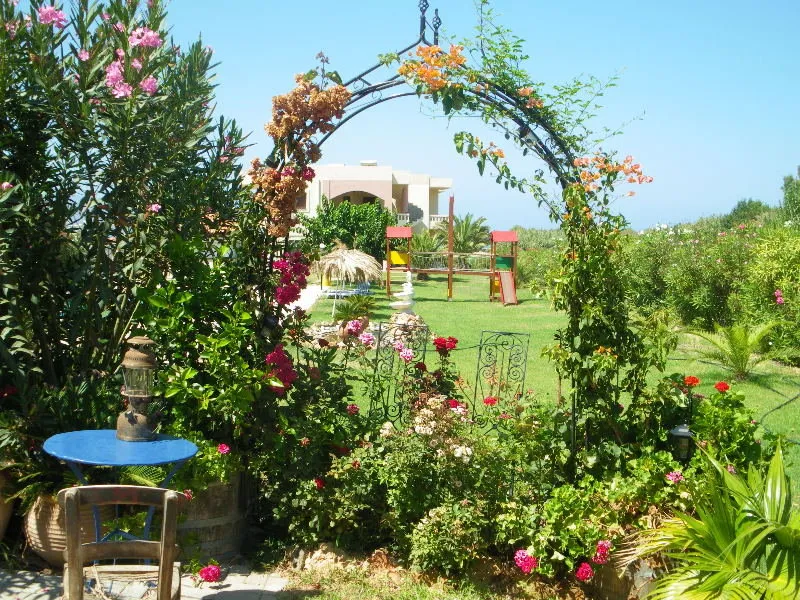Sports and Entertainment, Villa Rita, Crete