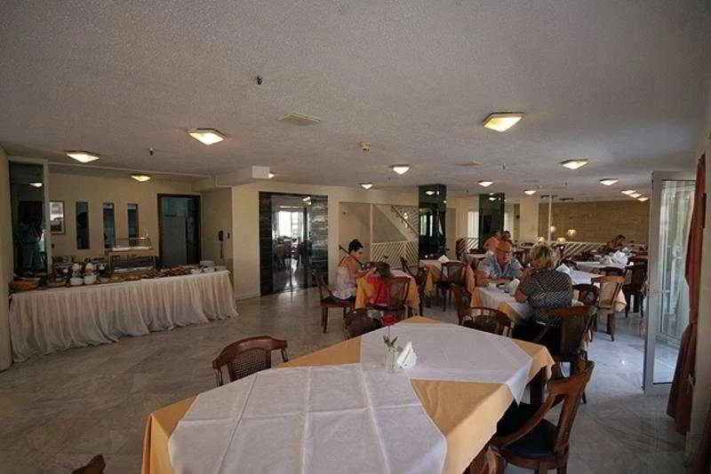 Restaurant, Liberty CRE, Crete