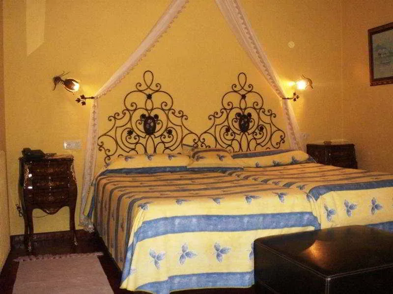 Room, Rigat Park, Costa Brava