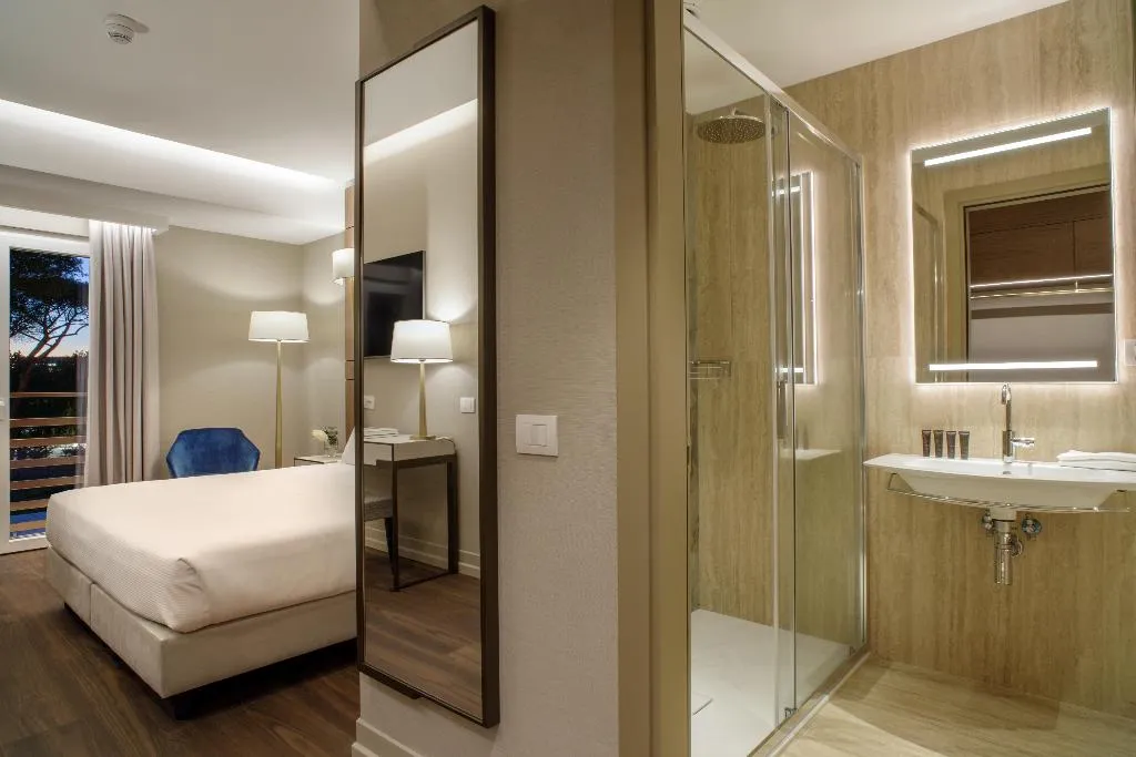 Room, Shangri La Roma, Rome