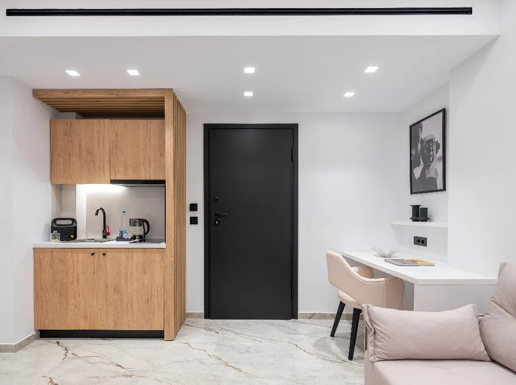 SUITE DELUXE Room, Captain Napoleon Paterakis CNP Luxurious Suites, Crete