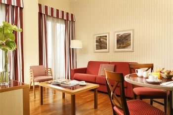 Atahotel Quark Due Residence, Milan