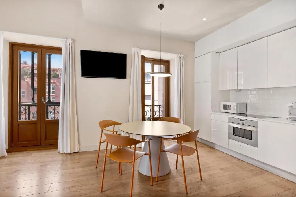 Room, B&B Apartamentos Madrid Centro Fuencarral 46, Madrid