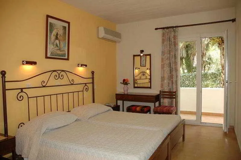 Room, Spiti Prifti, Corfu