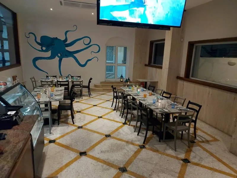 Restaurant, Ambassador Hotel, Malta
