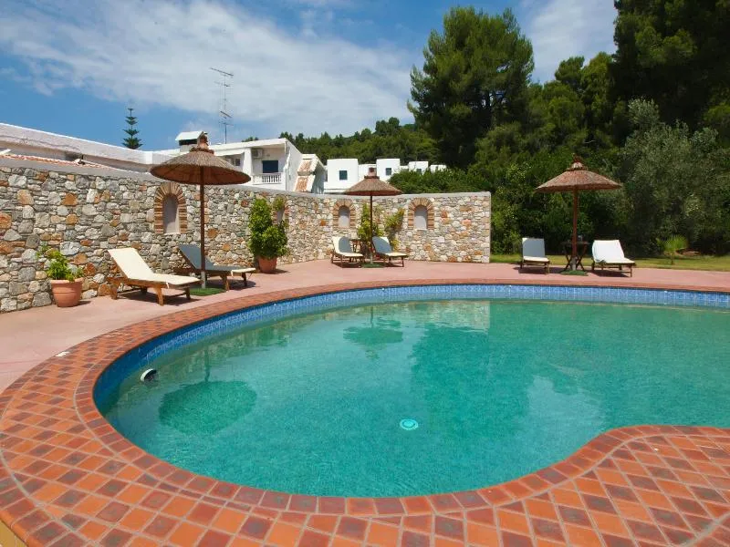 Pool, Lake Studios, Skiathos