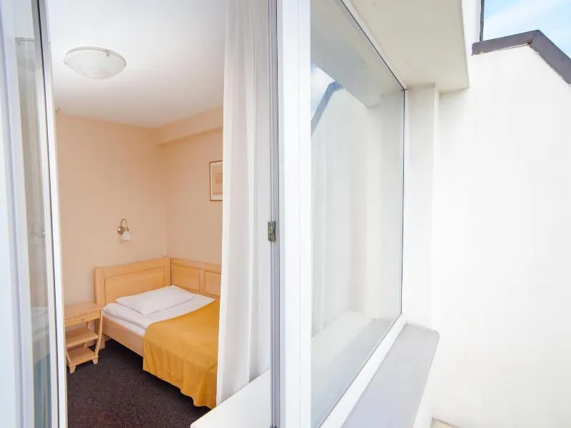 SINGLE STANDARD Room, Rija Hotel Tia, Riga