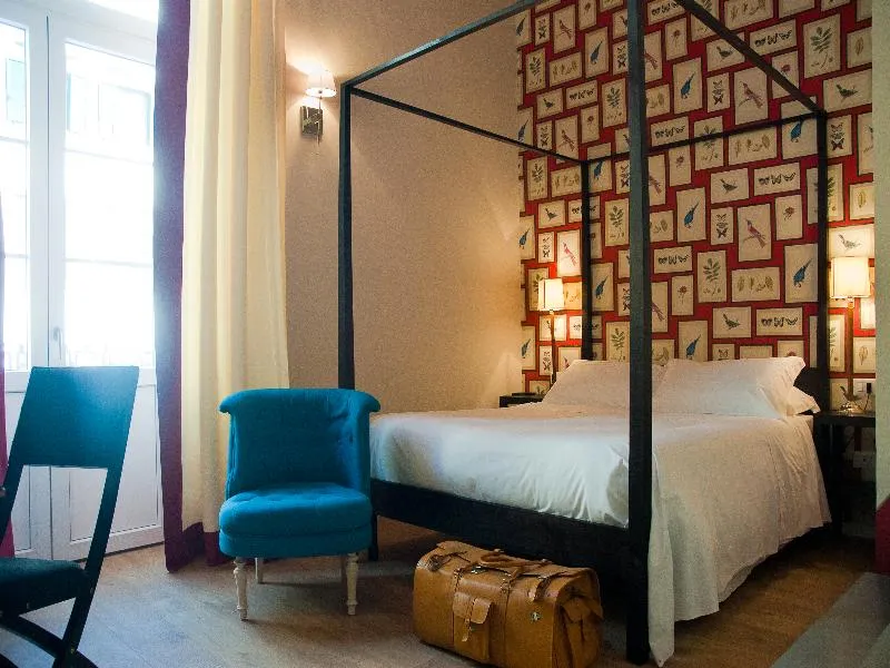 DOUBLE STANDARD Room, Black 5 Florence Suite, Florence