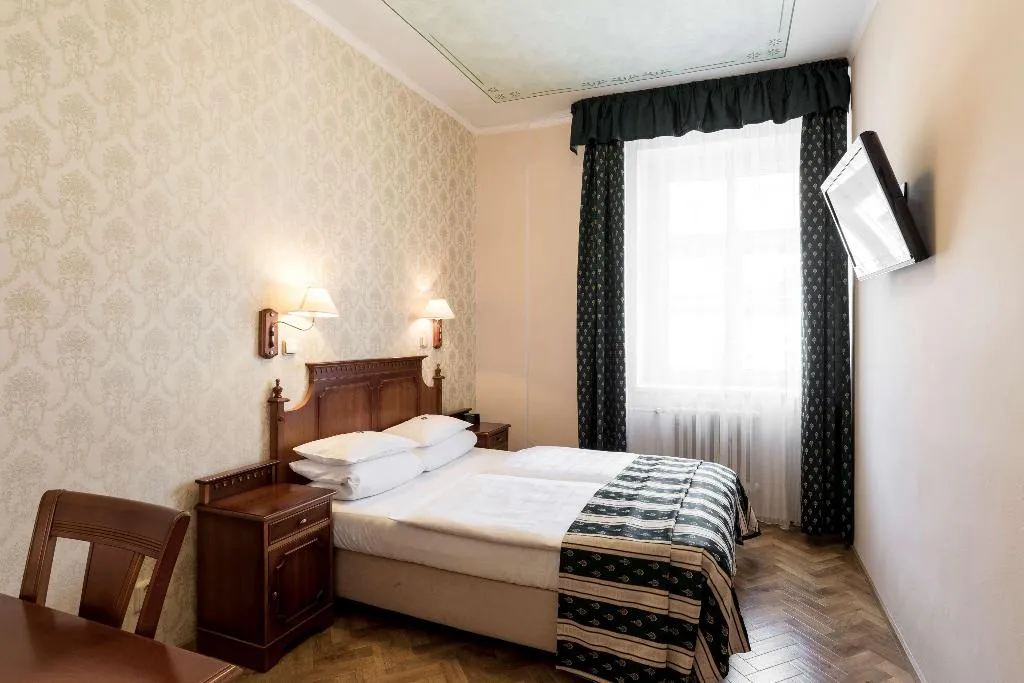 DOUBLE NON SMOKING Room, Hotel Meteor Plaza Prague, Prague