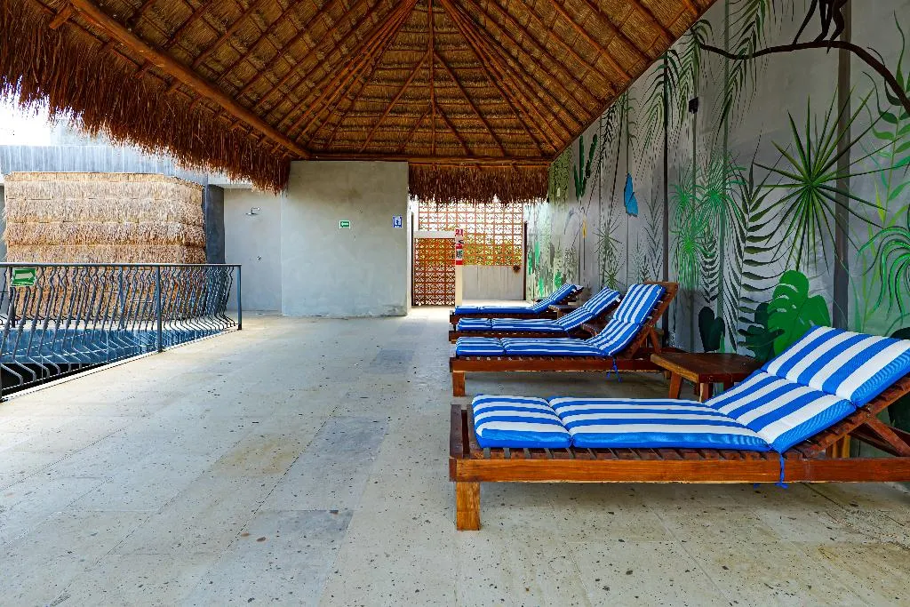 STUDIO DELUXE ONE BED Room, Calea Tulum, Cancun Area