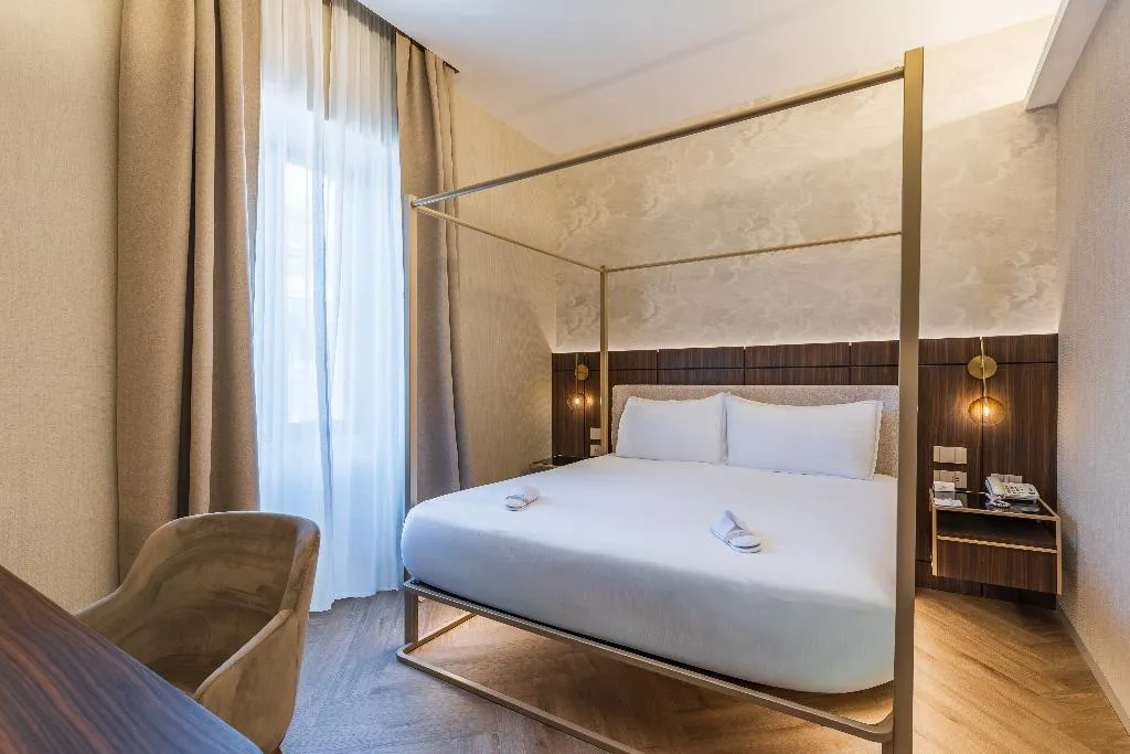 DOUBLE NON SMOKING Room, Hotel Raffaello, Sure Hotel Collection by Best Wes, Rome