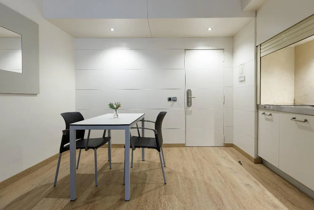 Room, Aparthotel Mariano Cubi, Barcelona
