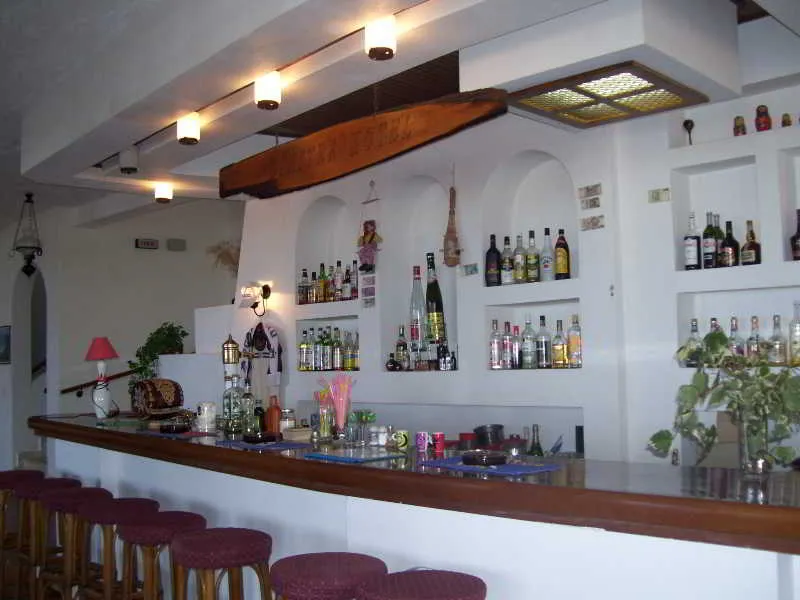 Bar, Dimitra, Crete