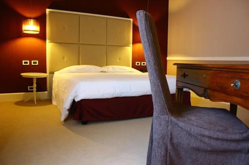 Room, Blue Dream, Venice