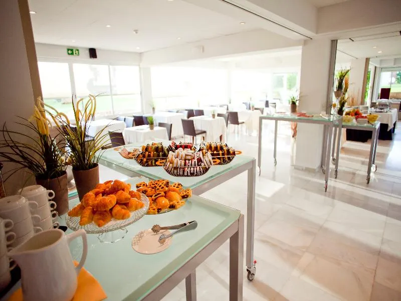 Bar, Subur Maritim, Costa Brava