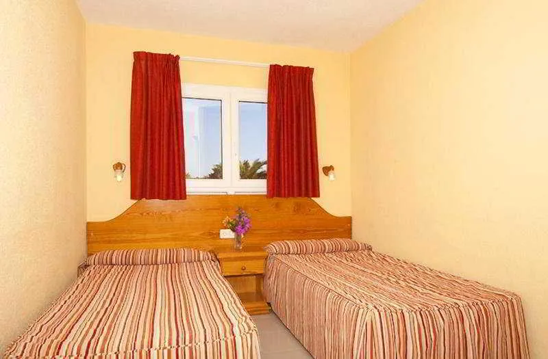 BUNGALOW ONE BEDROOM Room, Playa Limones, Lanzarote