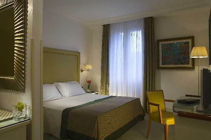 TRIPLE SUPERIOR Room, Bonvecchiati, Venice