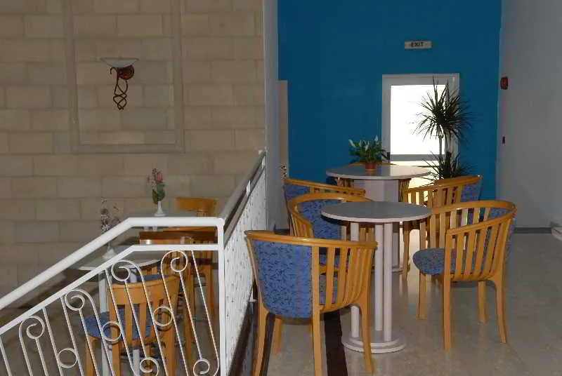Lobby, Maistros Hotel Apartments, Cyprus