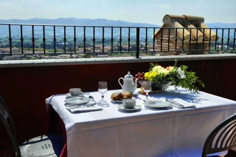 Terrace, Hotel Bosone Palace, Umbria