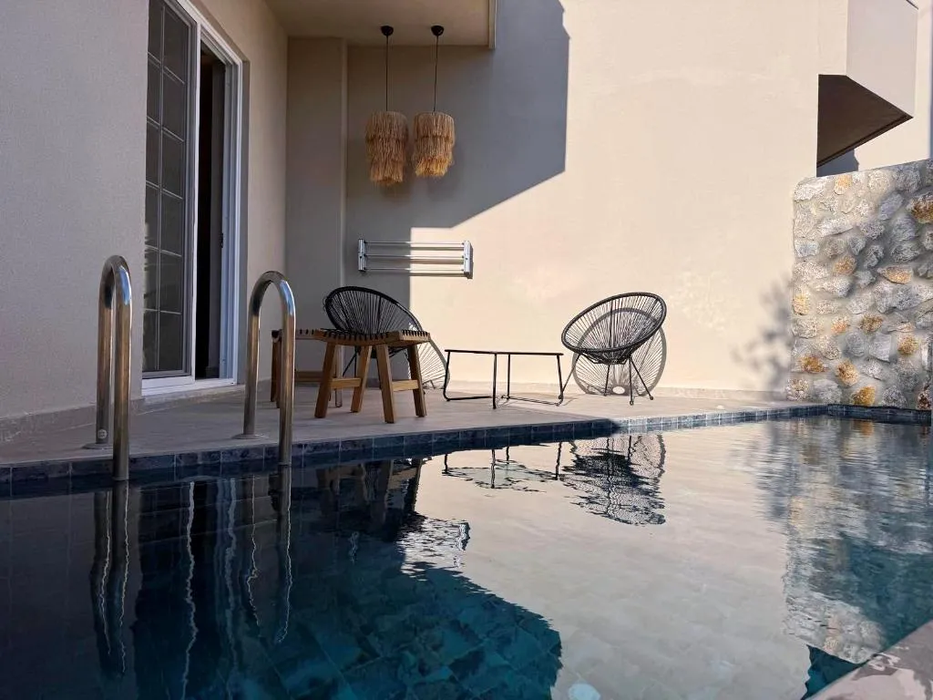 JUNIOR SUITE WITH PRIVATE POOL Room, Argiro Village, Rhodes