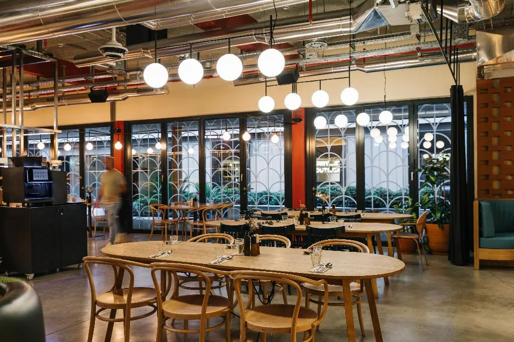 Restaurant, The Social Hub Madrid 4*, Madrid