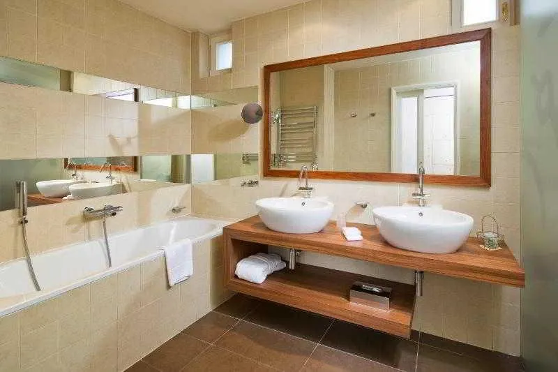 SUITE RIVER VIEW Room, Mamaison Hotel Riverside Prague, Prague