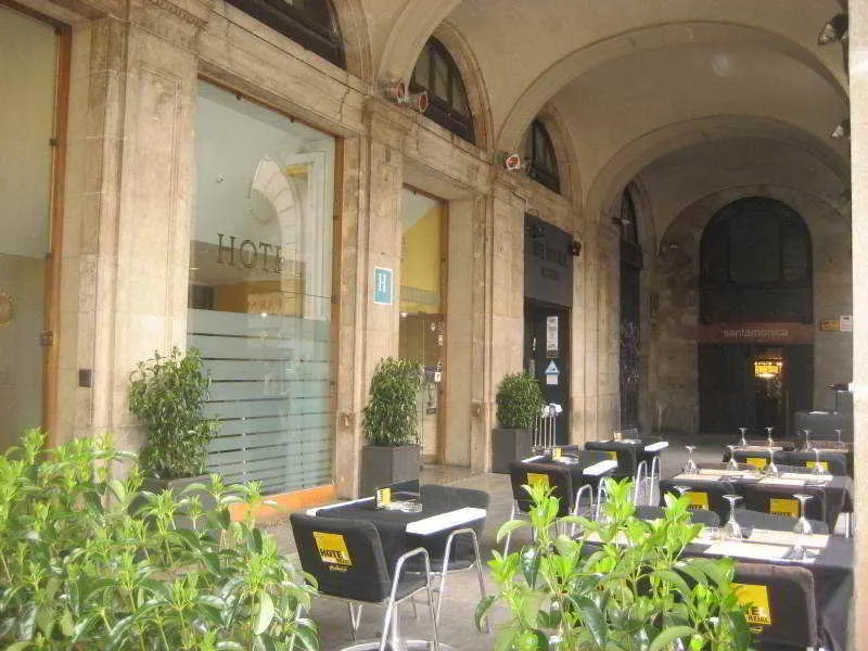 Bar, Roma Reial, Barcelona