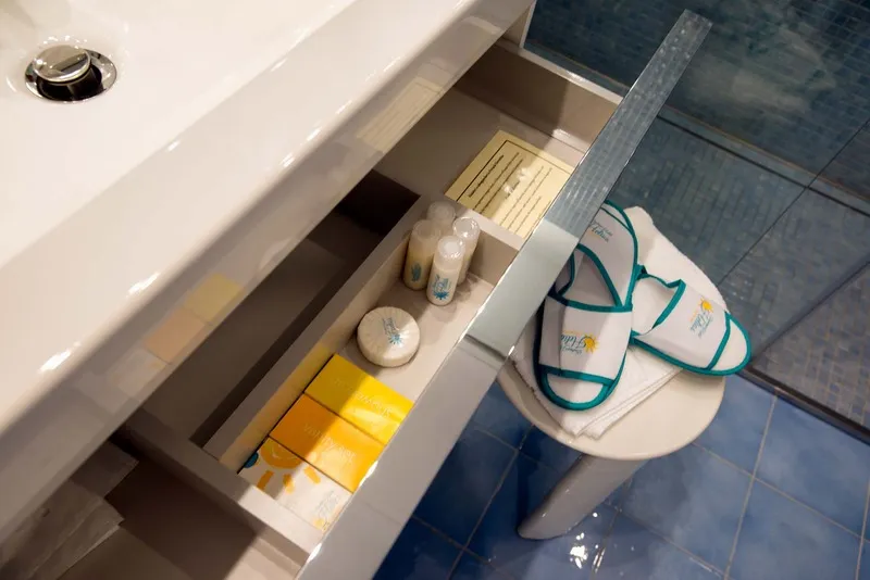 Room, Boutique Hotel Helios, Naples