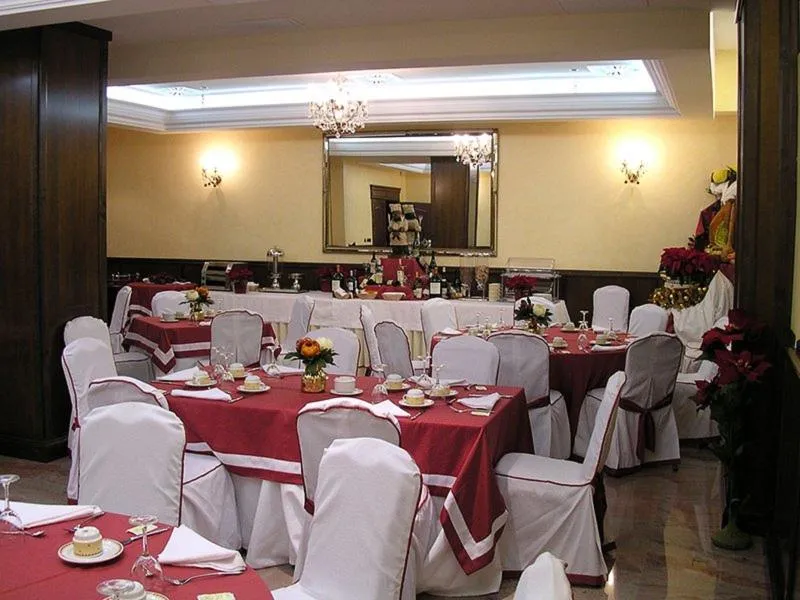 Restaurant, Hotel Santiago Jaen, Andalucia