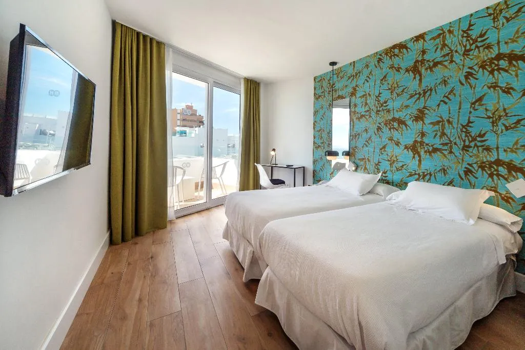 Double or Twin STANDARD Room, HM Gran Fiesta, Majorca