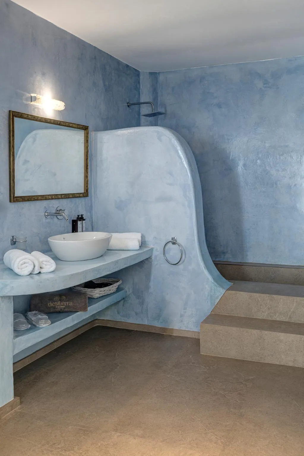 VILLA WITH PRIVATE POOL Room, Desiterra Resort, Santorini