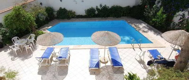 Pool, Akdeniz, Izmir