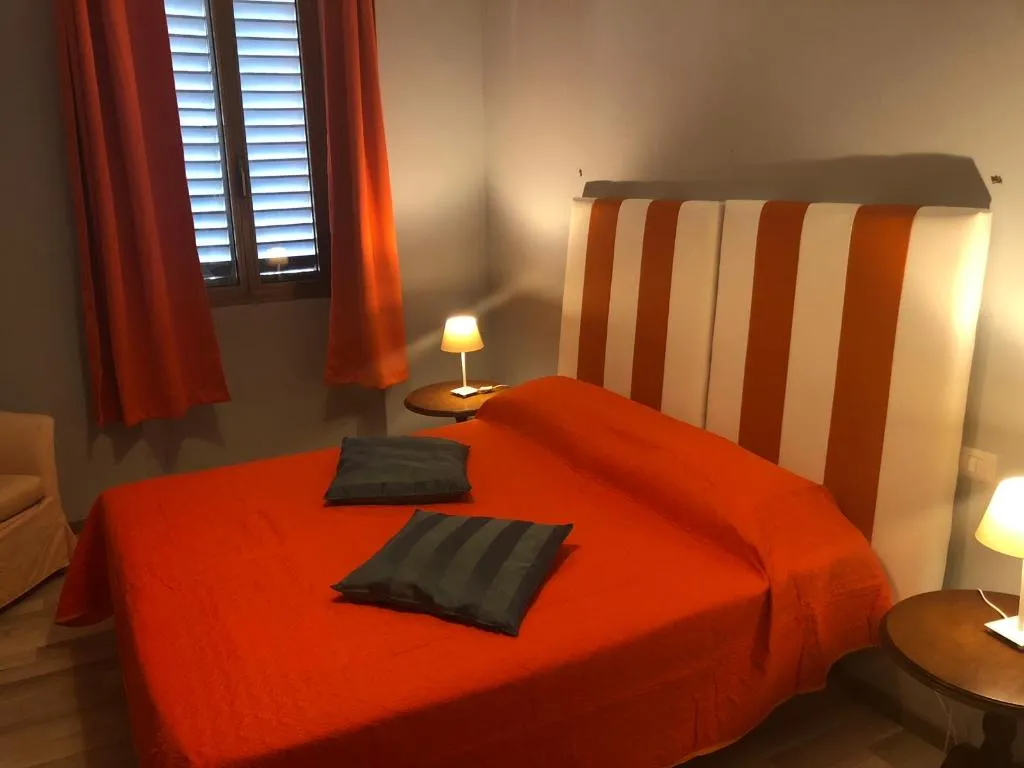 Double or Twin STANDARD Room, Palazzo Panzani, Florence