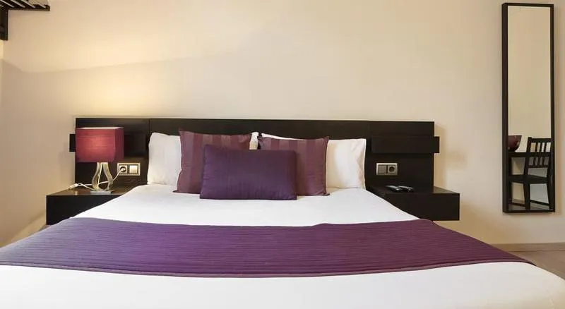 DOUBLE WITH BALCONY Room, BruStar Centric, Barcelona