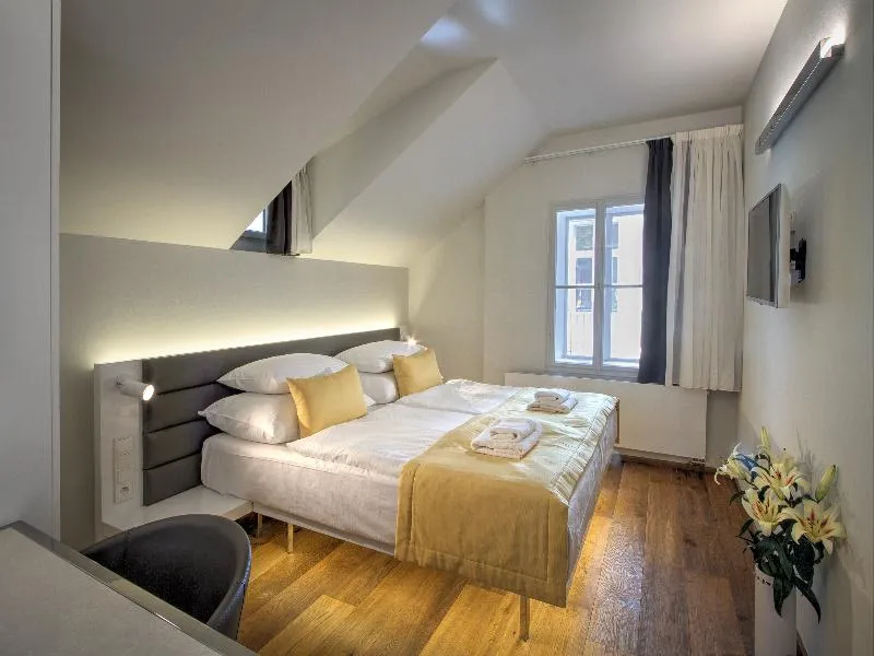 Double or Twin STANDARD Room, Bishops House, Prague