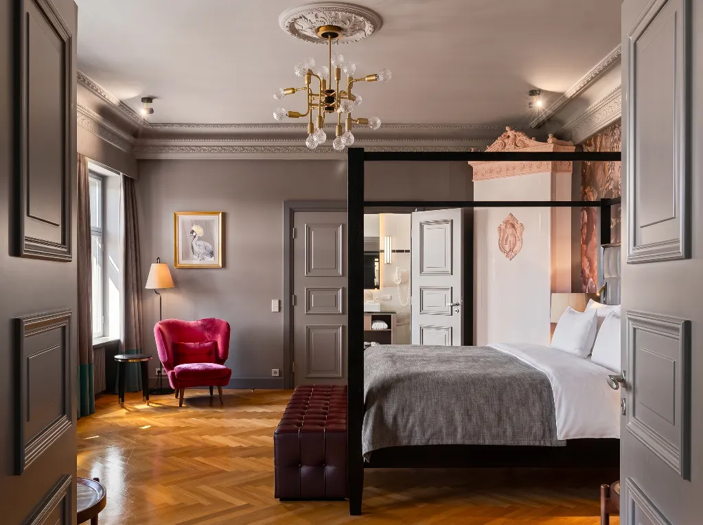 SUITE CAPACITY 2 Room, Grand Poet Hotel by Semarah, Riga