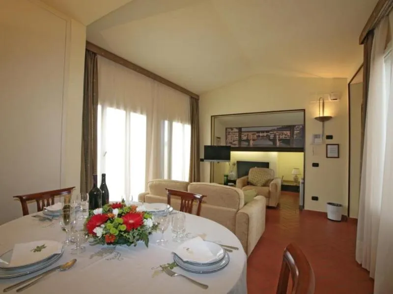 General view, Residence Palazzo Gamba, Florence