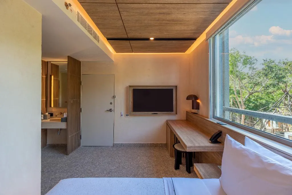 DOUBLE Accessible-Queen Size Bed Room, Motto by Hilton Tulum, Cancun Area