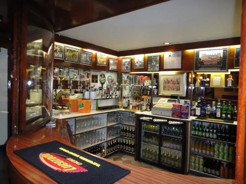 Bar, Dergvale, Dublin