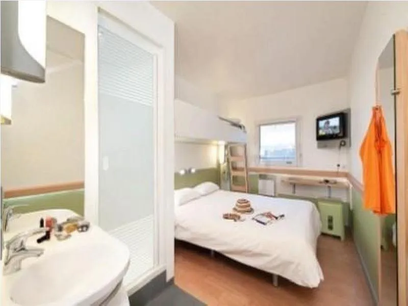Room, Mia Urban Detroit Tanger, Tangier
