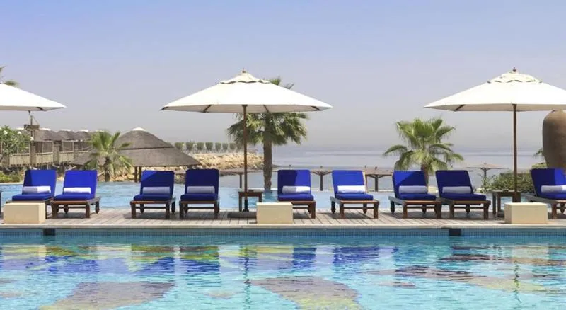 Pool, Radisson Blu Resort, Sharjah, Dubai