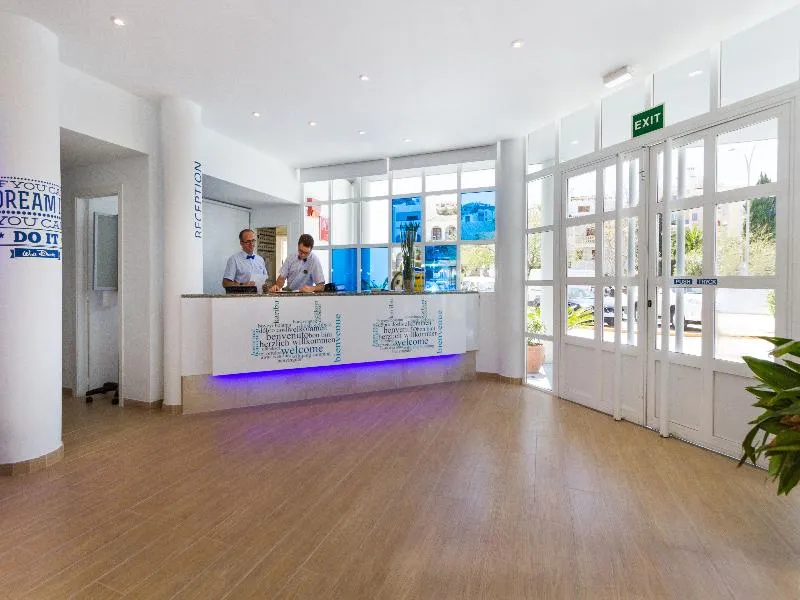 Lobby, Jutlandia, Majorca