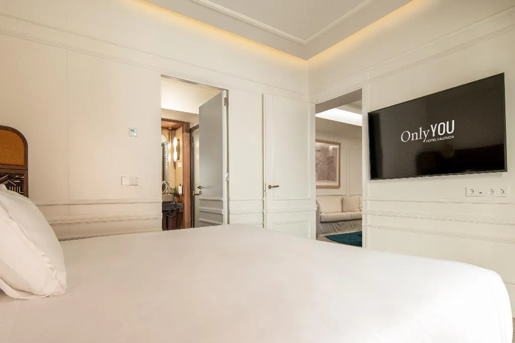 JUNIOR SUITE DELUXE Room, Only YOU Hotel Valencia, Valencia