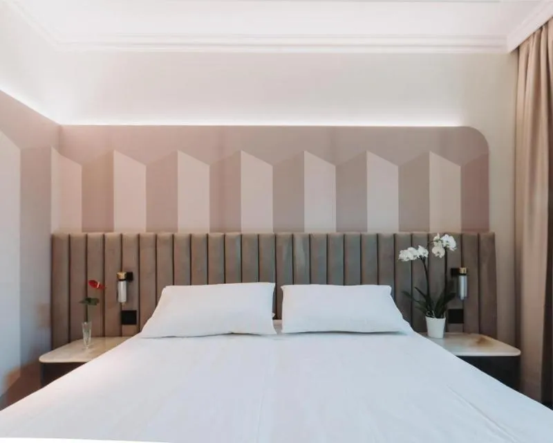 DOUBLE EXECUTIVE Room, Royal Garden Hotel, Milan