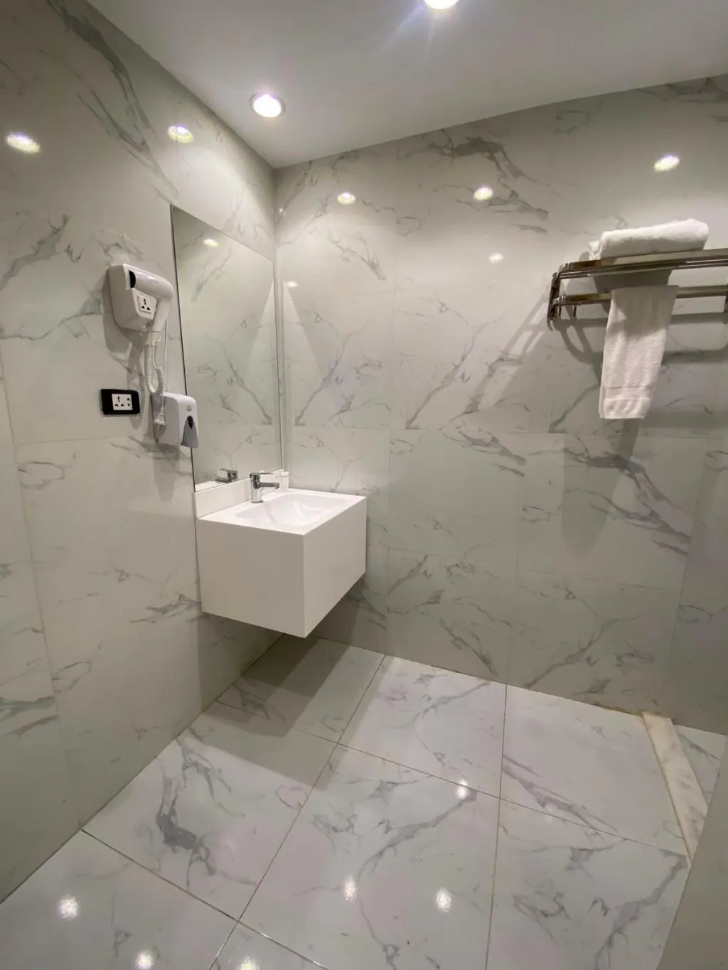 SINGLE BASIC Room, Atlas International Hotels, Cairo