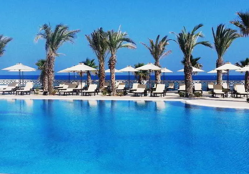 Pool, Radisson Blu Resort & Thalasso Hammamet, Tunisia