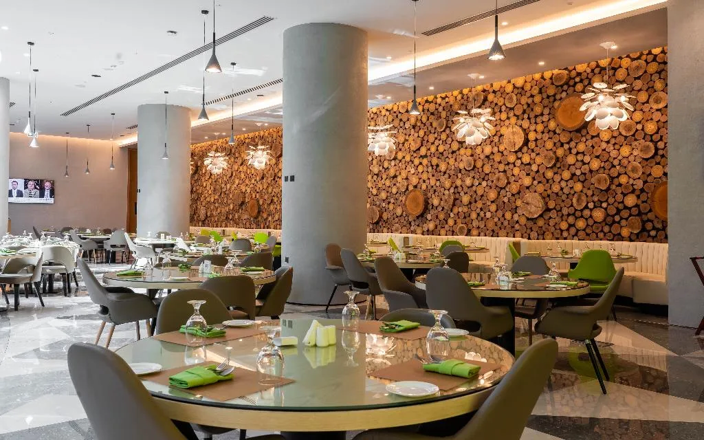 Restaurant, Al Khoory Sky Garden Hotel, Dubai