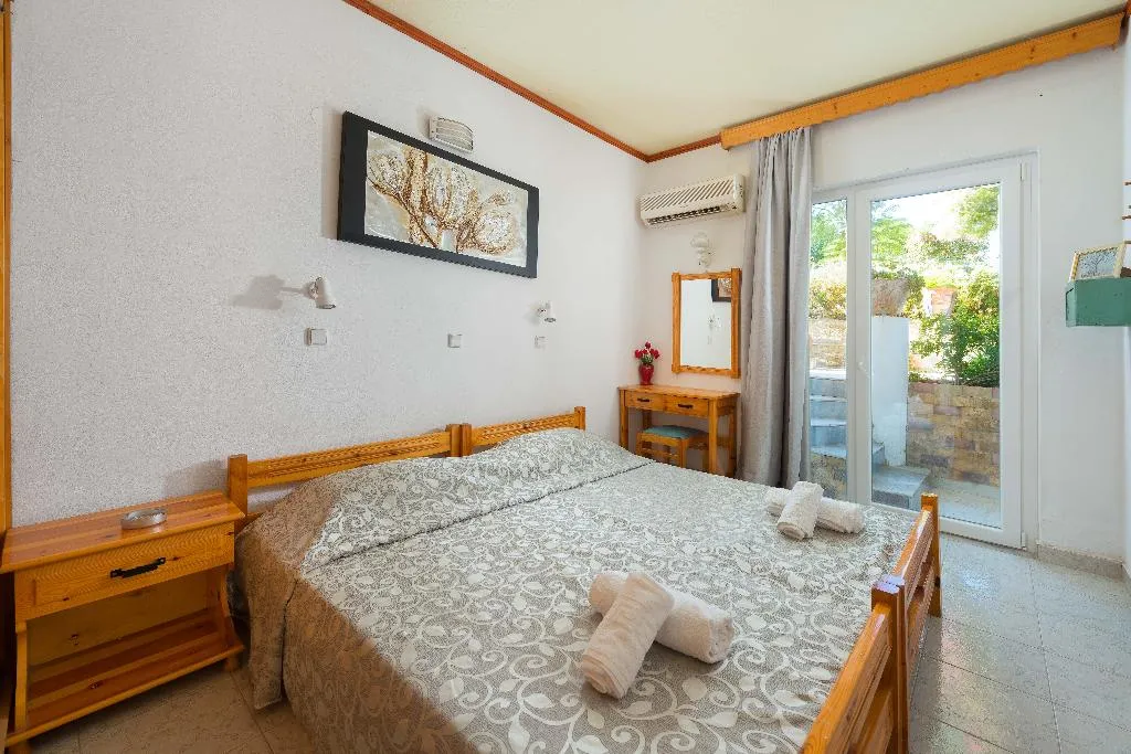 APARTMENT TWO BEDROOMS Room, Melody Studios, Rhodes