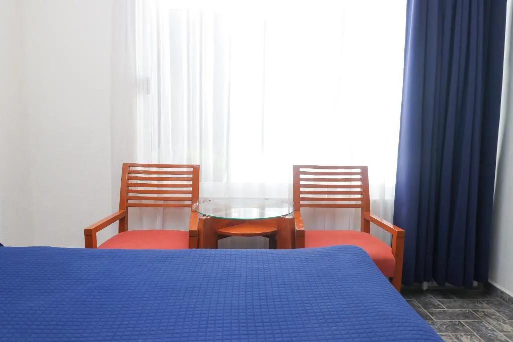 QUADRUPLE STANDARD Room, Soberanis, Cancun Area