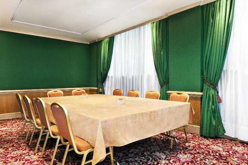 Conferences, Duo Milan Porta Nuova, A Tribute Portfolio Hote, Milan